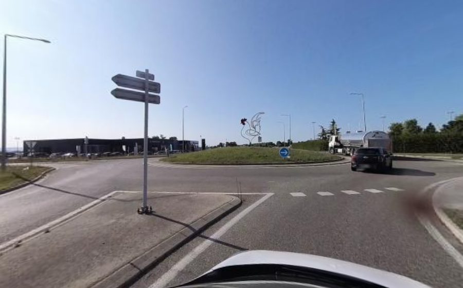 Vue du Rond-point anonyme n°544405079