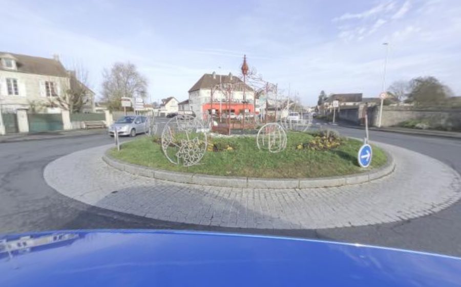 Vue du Rond-point anonyme n°553054955