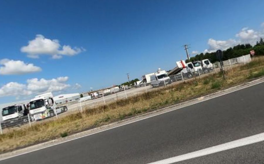 Vue du Rond-point anonyme n°563860921