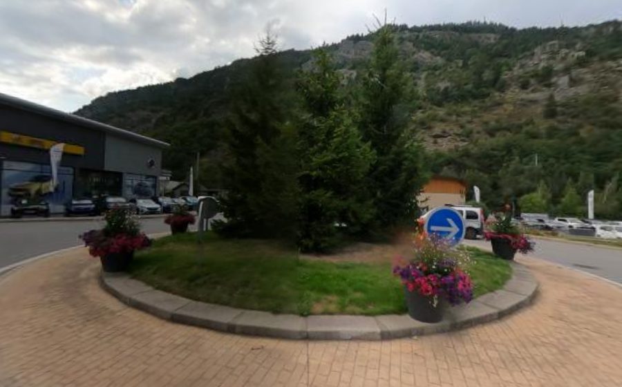 Vue du Rond-point anonyme n°566221665