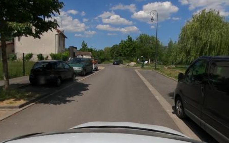 Vue du Rond-point anonyme n°570441895