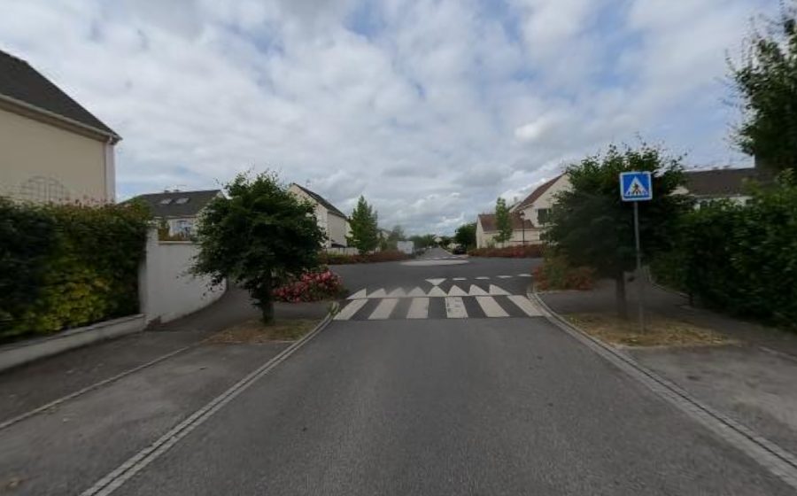 Vue du Rond-point anonyme n°577283191