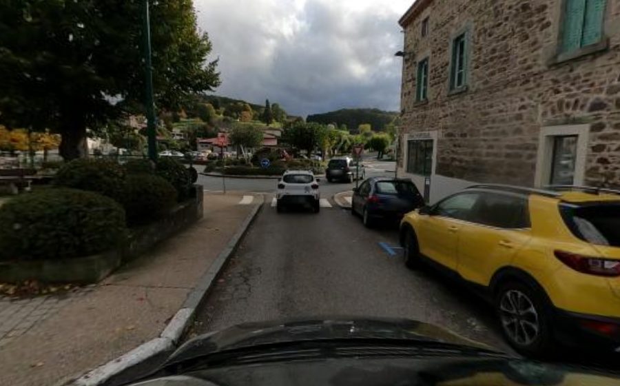 Vue du Rond-point anonyme n°577840448