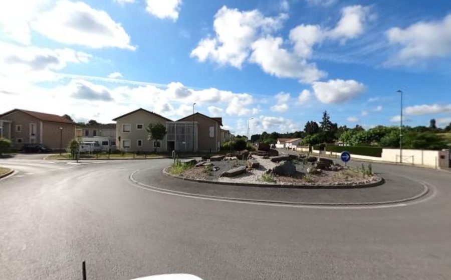 Vue du Rond-point anonyme n°580392579
