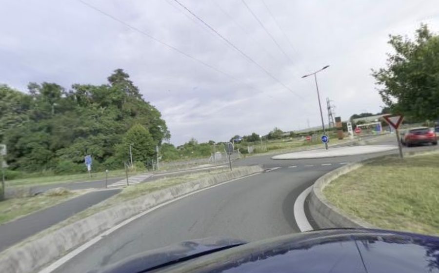 Vue du Rond-point anonyme n°581849494