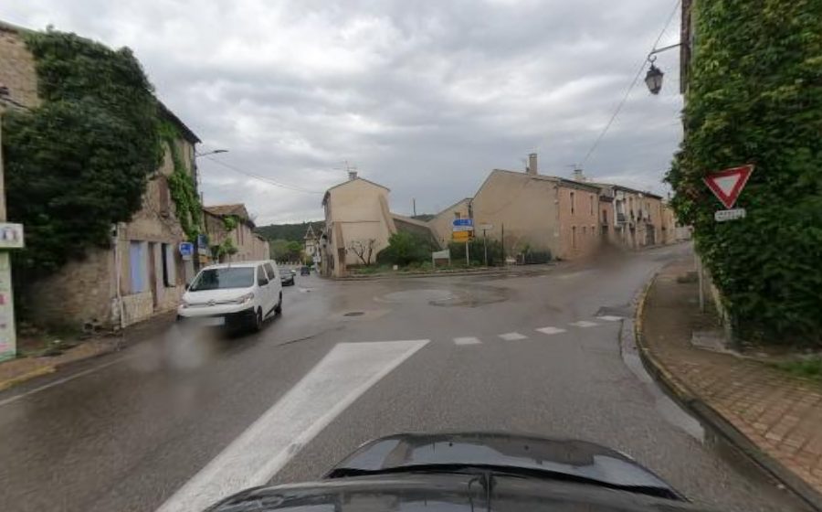 Vue du Rond-point anonyme n°585446454