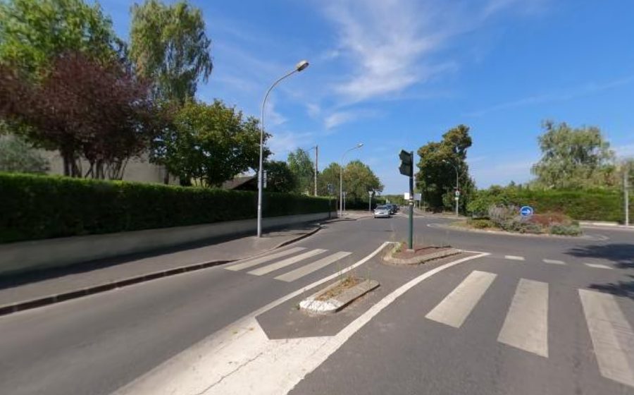 Vue du Rond-point anonyme n°585451232