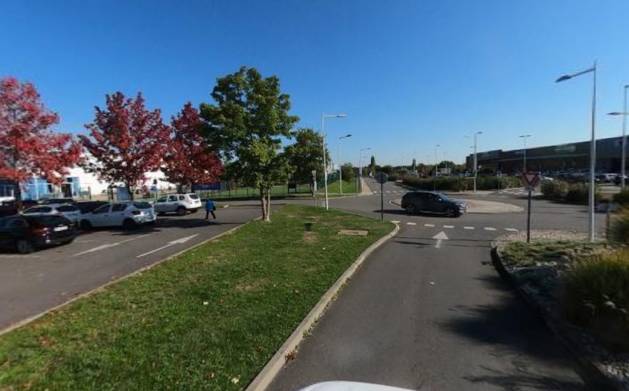 Vue du Rond-point anonyme n°591836632