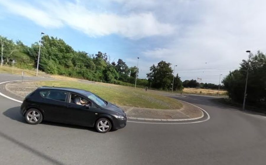 Vue du Rond-point anonyme n°600325167