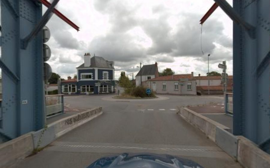 Vue du Rond-point anonyme n°600649191