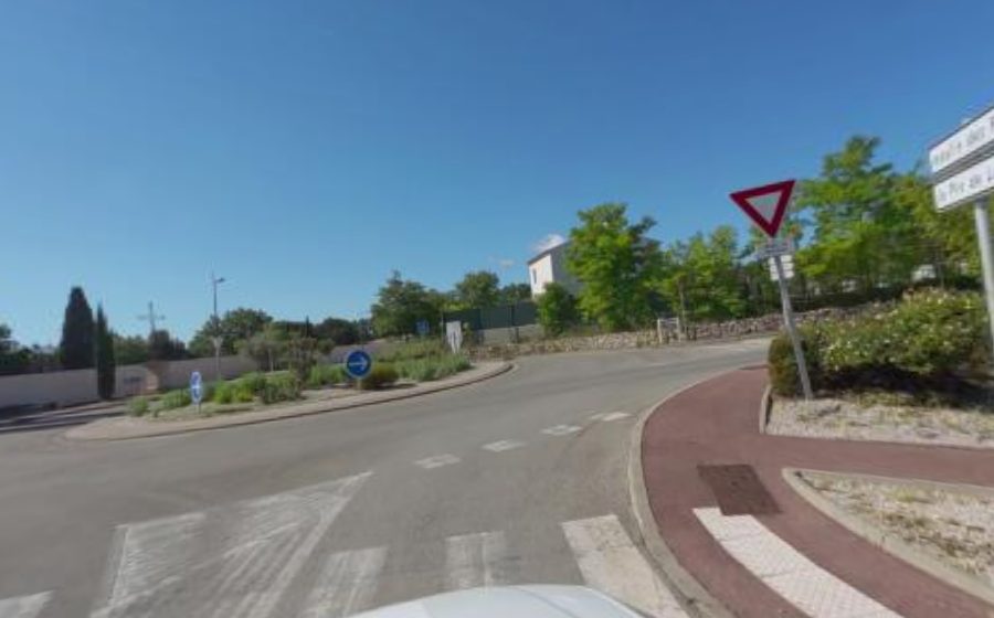 Vue du Rond-point anonyme n°603099772
