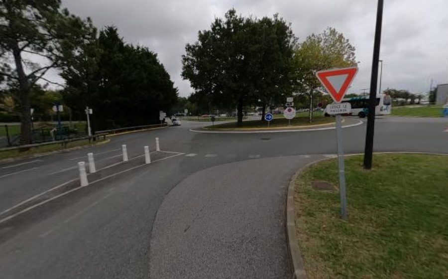 Vue du Rond-point anonyme n°60335749