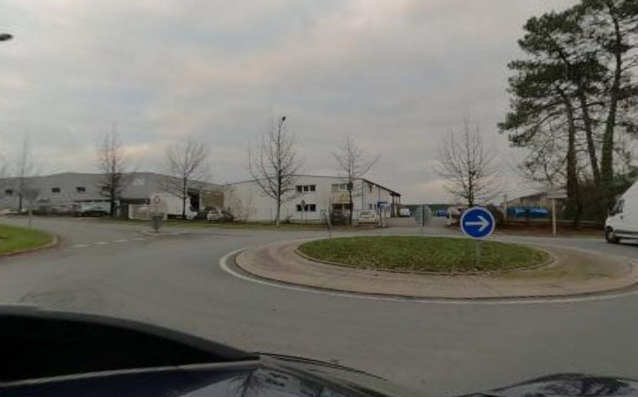 Vue du Rond-point anonyme n°606110902