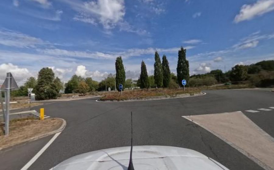 Vue du Rond-point anonyme n°608144488
