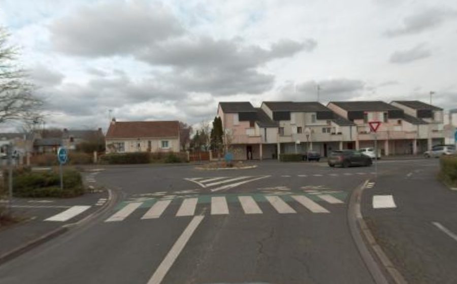 Vue du Rond-point anonyme n°609736947