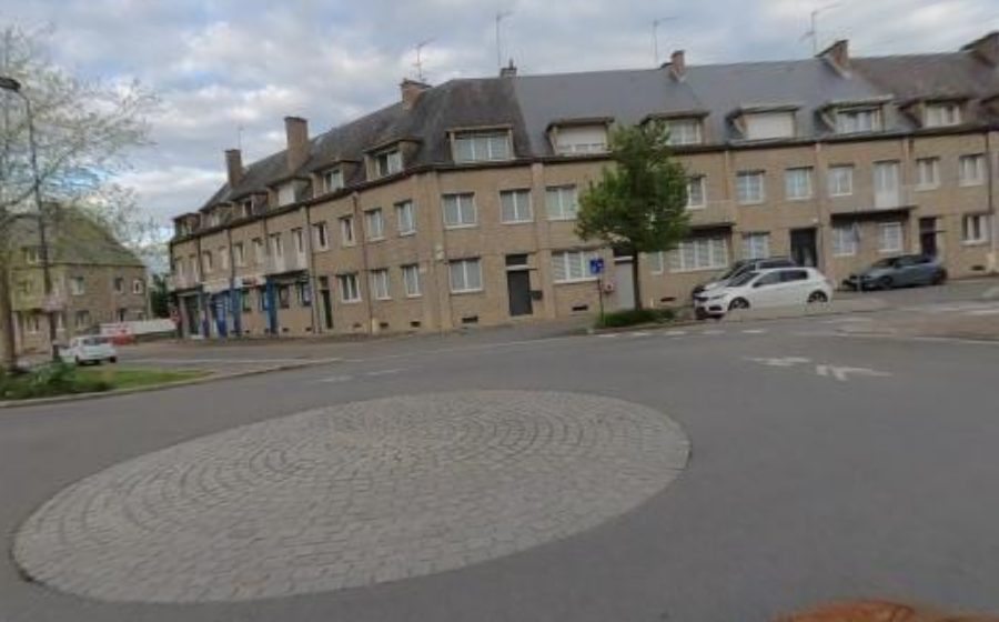 Vue du Rond-point anonyme n°611240791