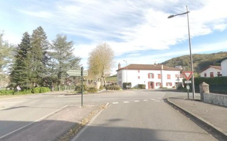 Vue du Rond-point anonyme n°61688605