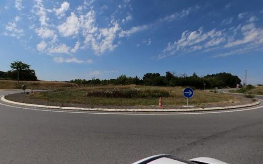 Vue du Rond-point anonyme n°617586505
