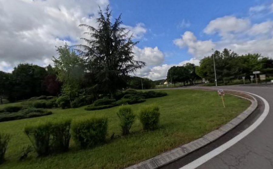 Vue du Rond-point anonyme n°620068795