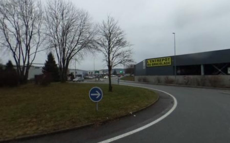 Vue du Rond-point anonyme n°620260735
