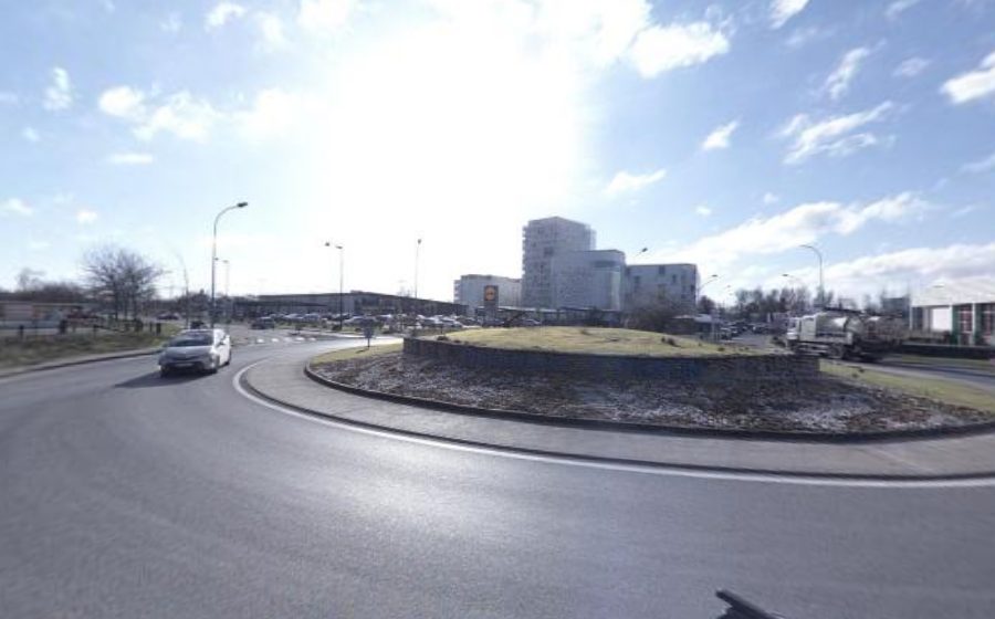 Vue du Rond-point anonyme n°621696908