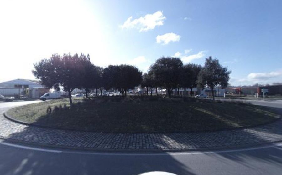 Vue du Rond-point anonyme n°621696910