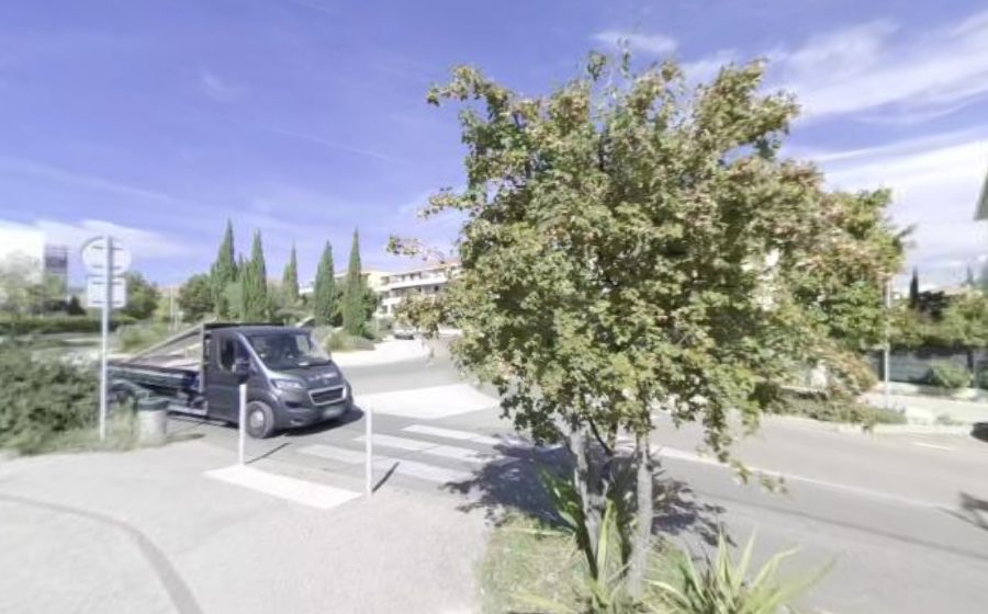 Vue du Rond-point anonyme n°624247086