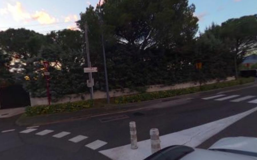 Vue du Rond-point anonyme n°624254160