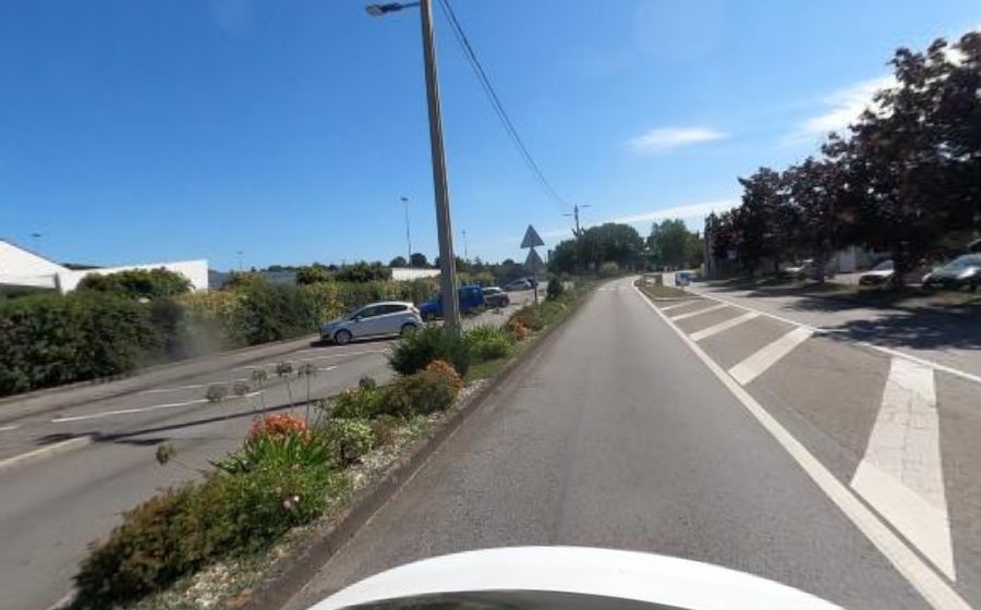 Vue du Rond-point anonyme n°628780472