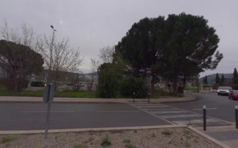 Vue du Rond-point anonyme n°631609424
