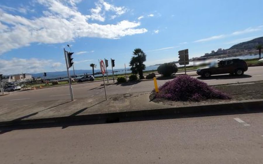 Vue du Rond-point anonyme n°633244834
