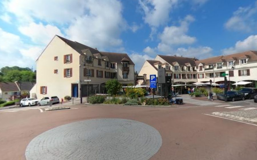 Vue du Rond-point anonyme n°634014805