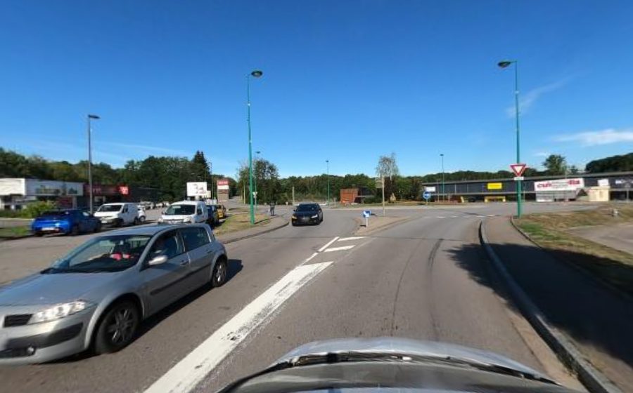 Vue du Rond-point anonyme n°636100315