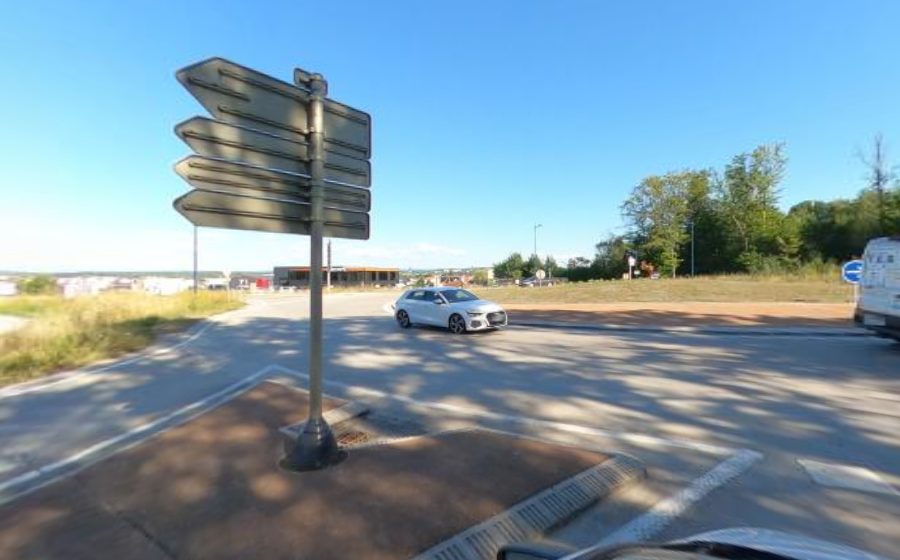 Vue du Rond-point anonyme n°636103287