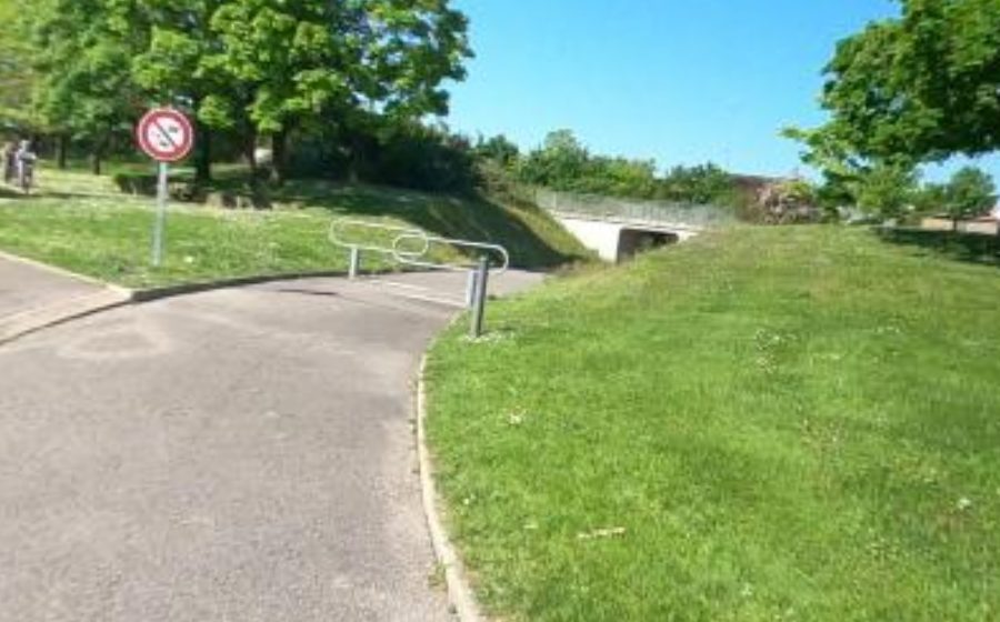 Vue du Rond-point anonyme n°637167010