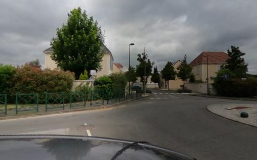 Vue du Rond-point anonyme n°640077780