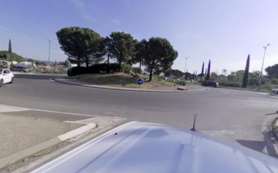 Vue du Rond-point anonyme n°643857775