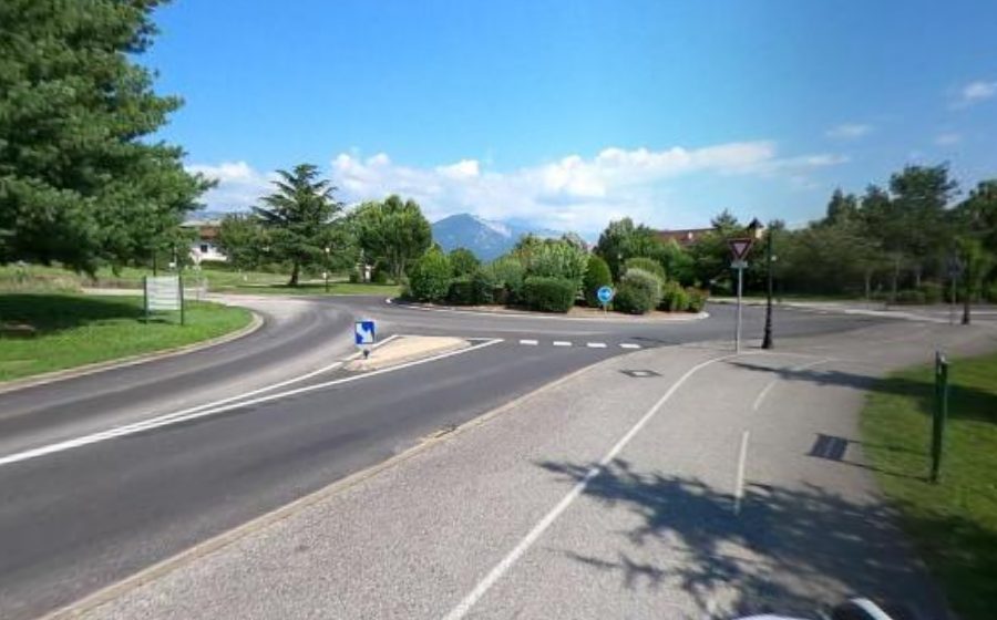 Vue du Rond-point anonyme n°654596741