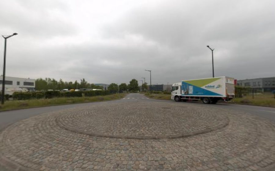 Vue du Rond-point anonyme n°664090356