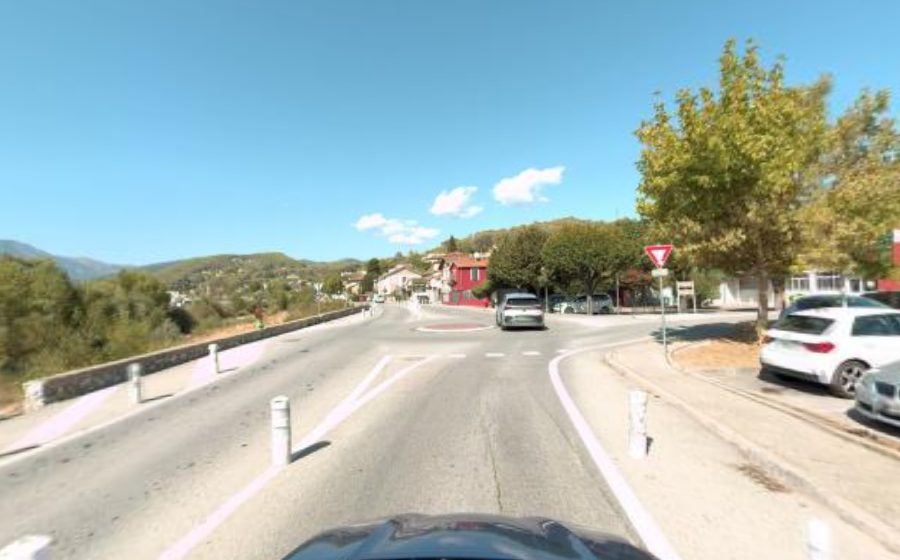 Vue du Rond-point anonyme n°664861802