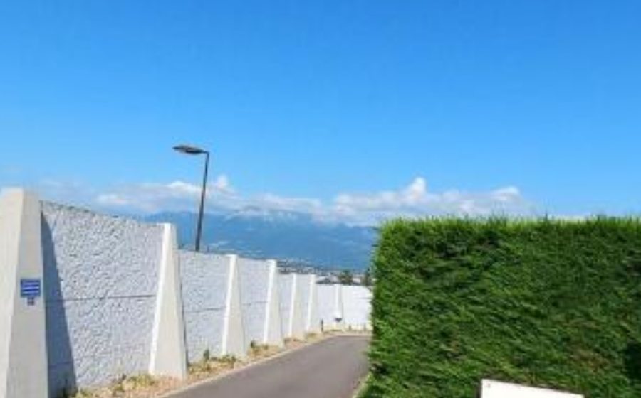 Vue du Rond-point anonyme n°666476990