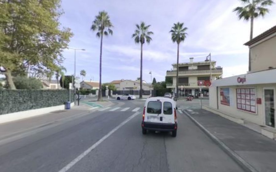 Vue du Rond-point anonyme n°667256474