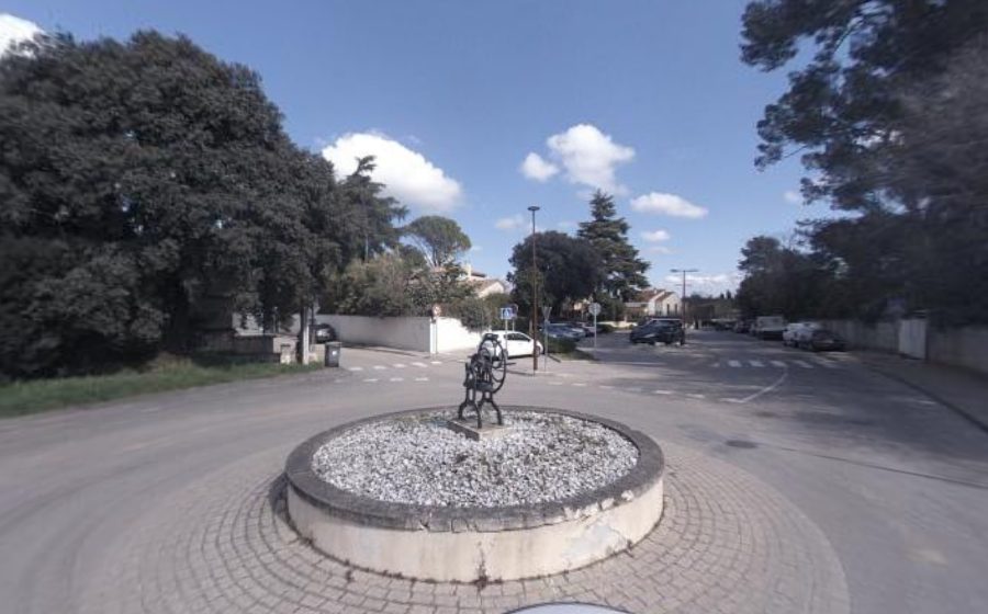 Vue du Rond-point anonyme n°685081202