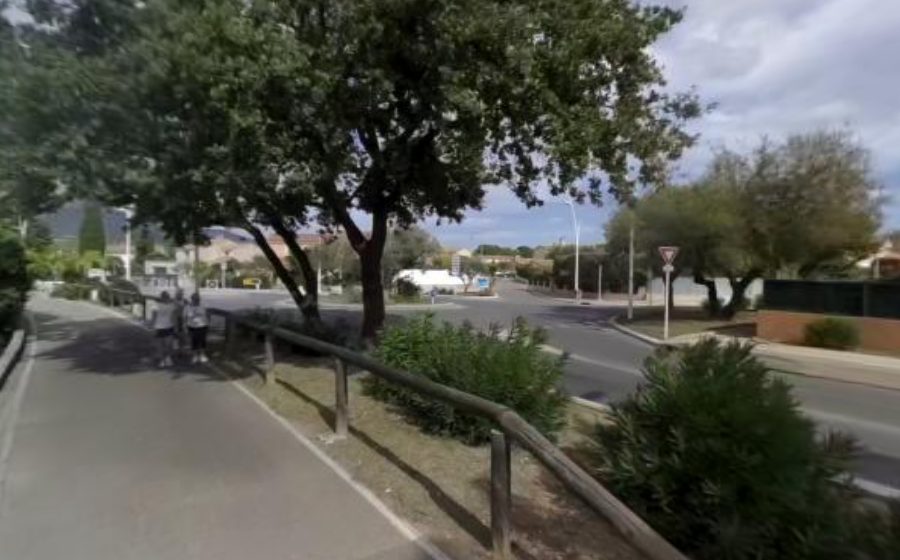 Vue du Rond-point anonyme n°688060753