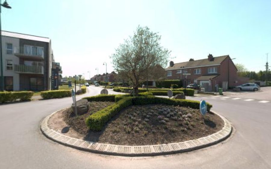 Vue du Rond-point anonyme n°688482814