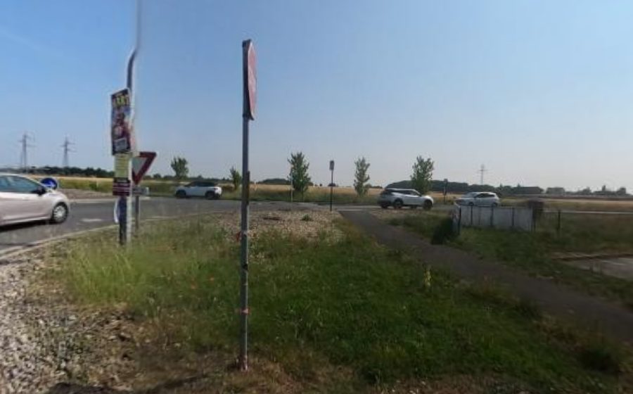 Vue du Rond-point anonyme n°688521750