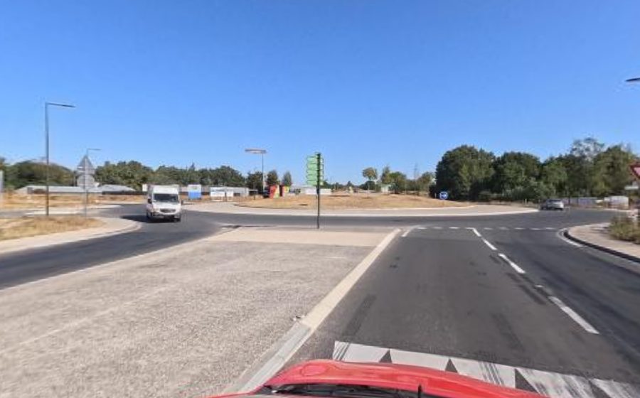 Vue du Rond-point anonyme n°688615454
