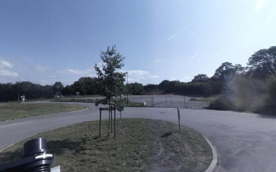 Vue du Rond-point anonyme n°689130741