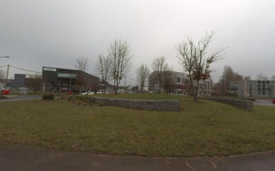 Vue du Rond-point anonyme n°689244386