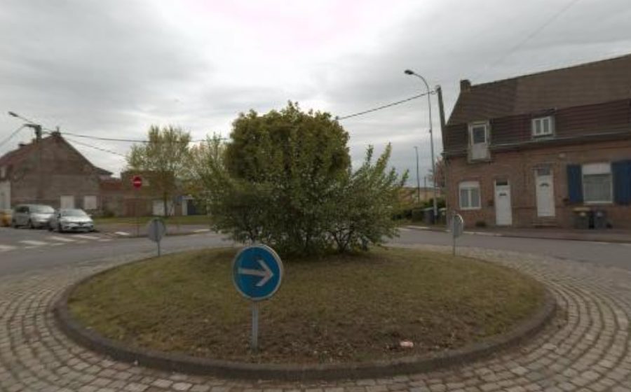 Vue du Rond-point anonyme n°689696908
